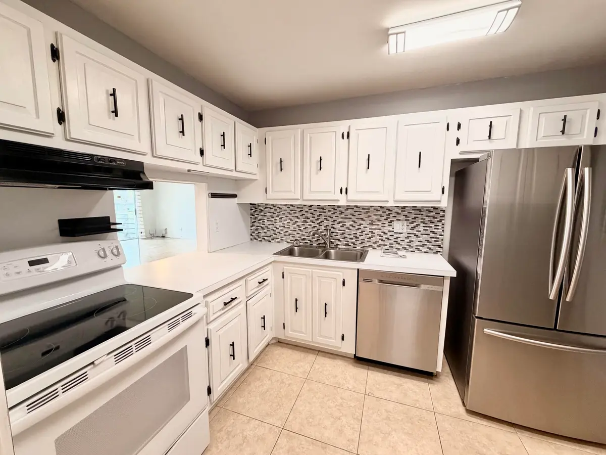 Kitchen at 120 Lake Evelyn Drive, West Palm Beach