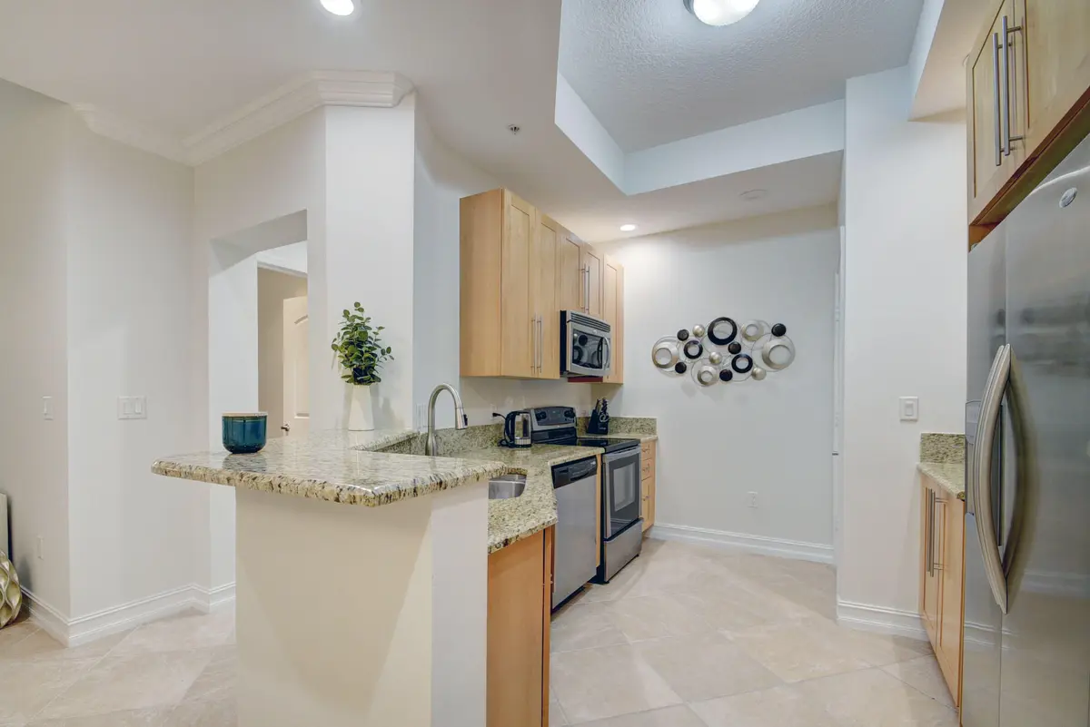 Kitchen at 701 S Olive Avenue 1506, West Palm Beach