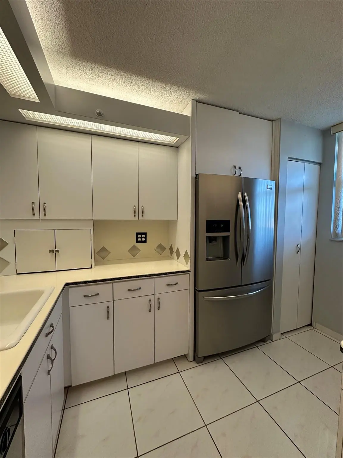 Photo 8 at 5300 NE 24th Terrace 211c, Fort Lauderdale