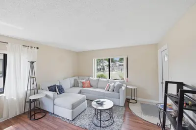 10222 Pine Drive, Boynton Beach – Villa for sale