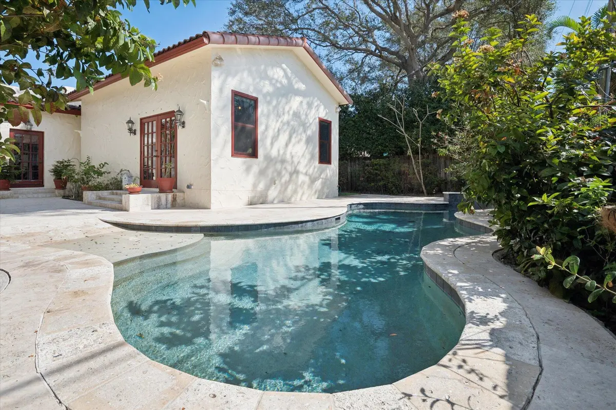 28-Akerstrom-704 SE 8th St-26 at 704 SE 8th Street, Fort Lauderdale
