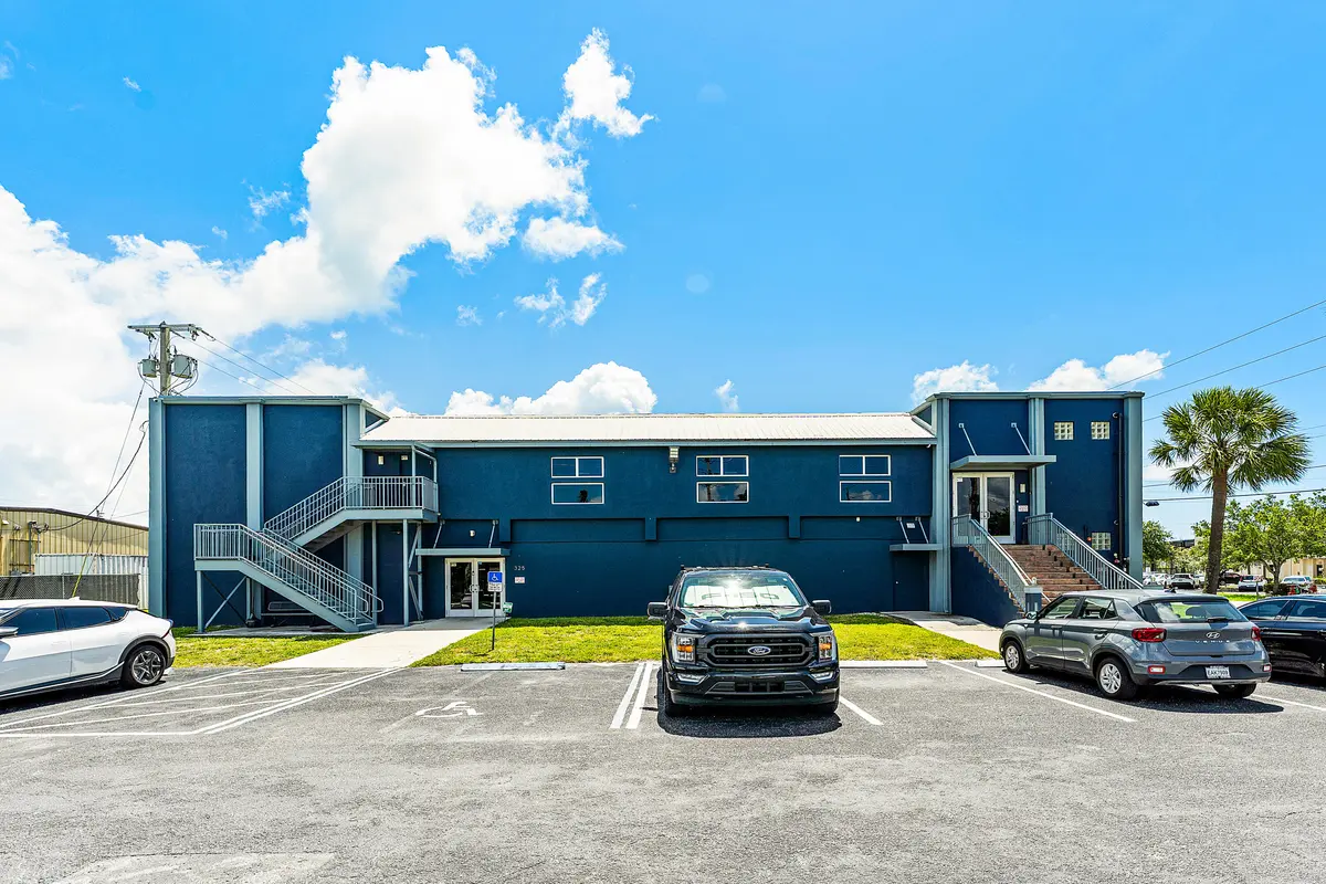 011-325Southwest26thStreet-FortLauderdal at 325 SW 26th Street, Fort Lauderdale