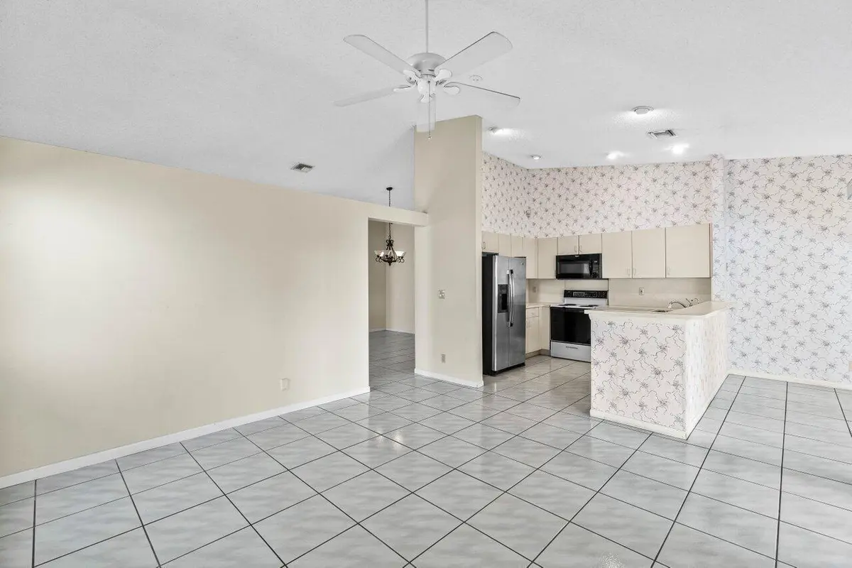 010-10001CountryBrookRoad-BocaRaton-FL-3 at 10001 Country Brook Road, Boca Raton