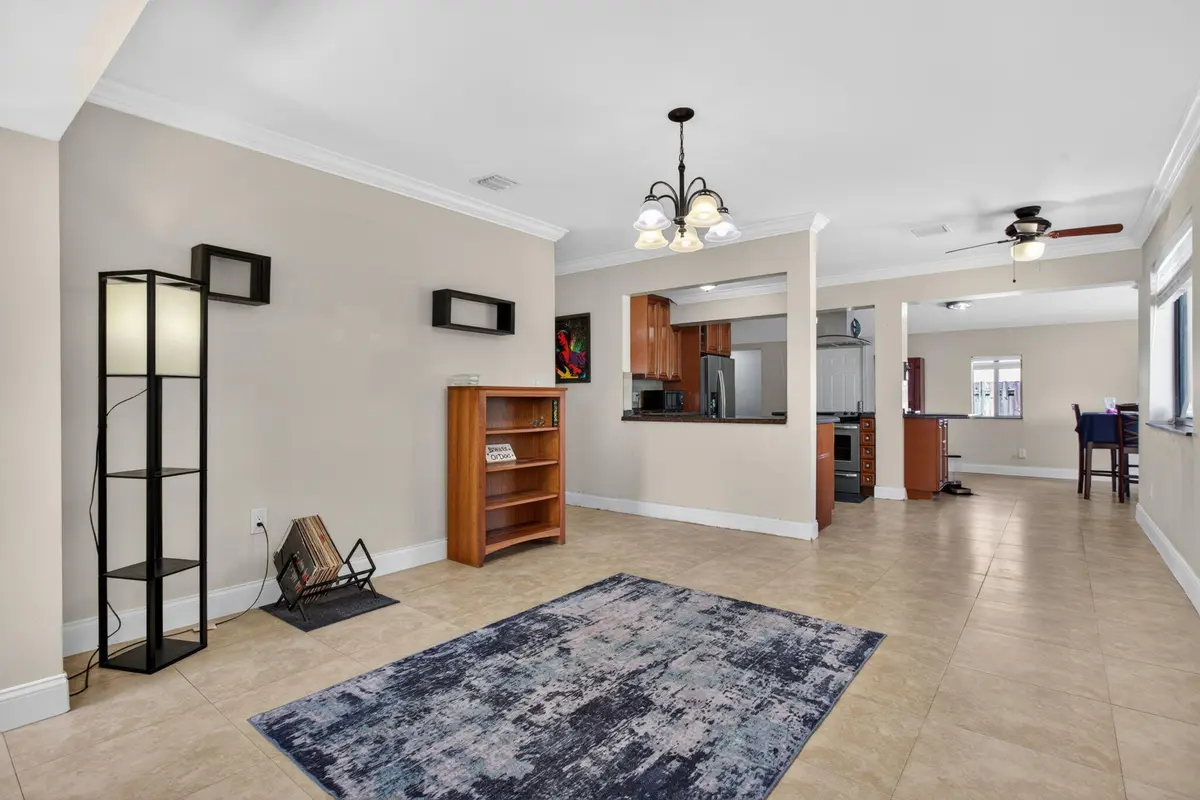 13-web-or-mls-1914-6450 at 1914 NE 53rd Court, Pompano Beach