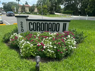 250 Jacaranda Drive 408, Plantation – sold