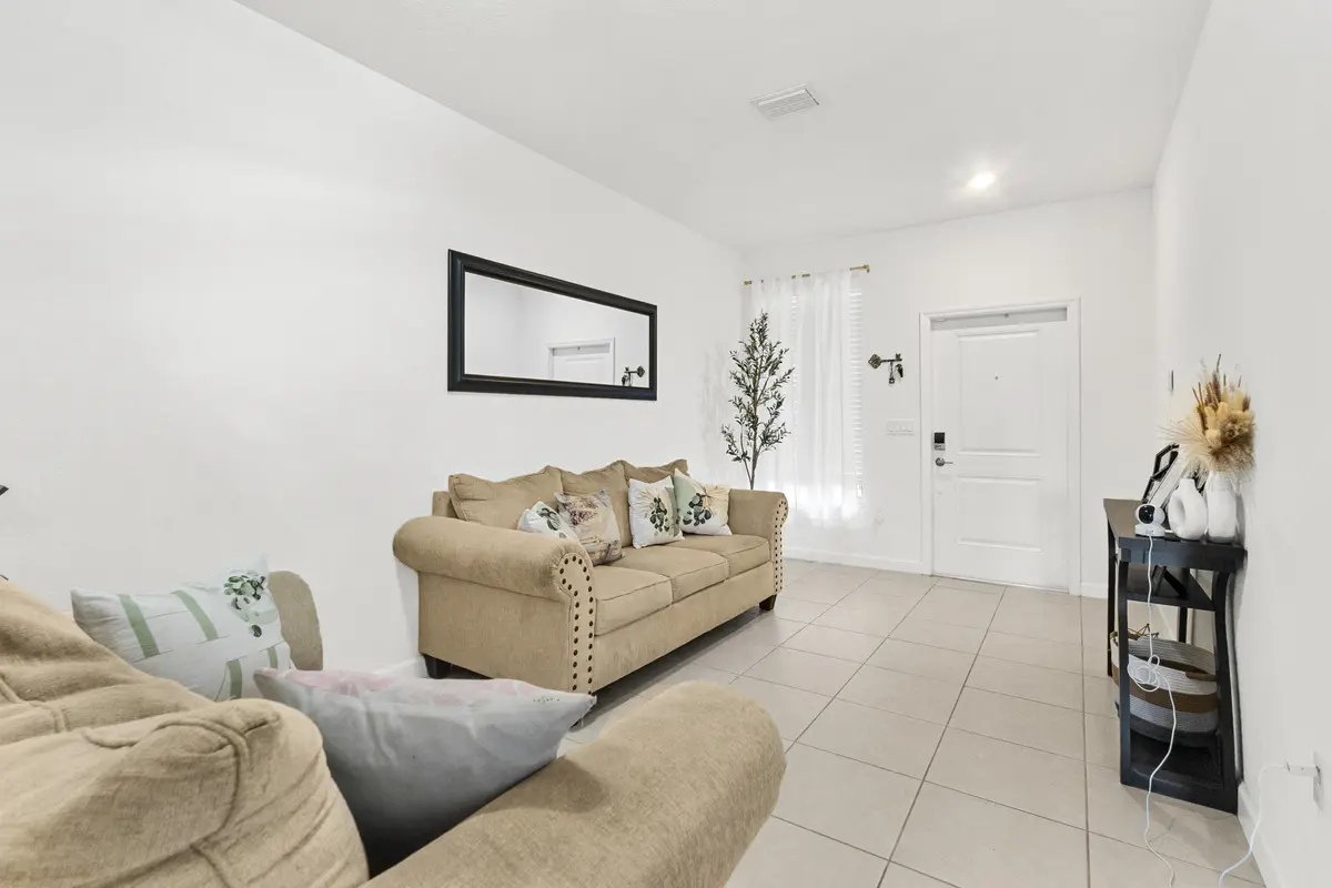 2688 NW 55th Ter Lauderhill FL-3240by Pw at 2688 NW 55th Terrace, Lauderhill