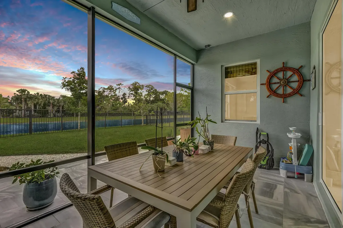 Screened-in-patio at 15822 Orchard Drive, Westlake