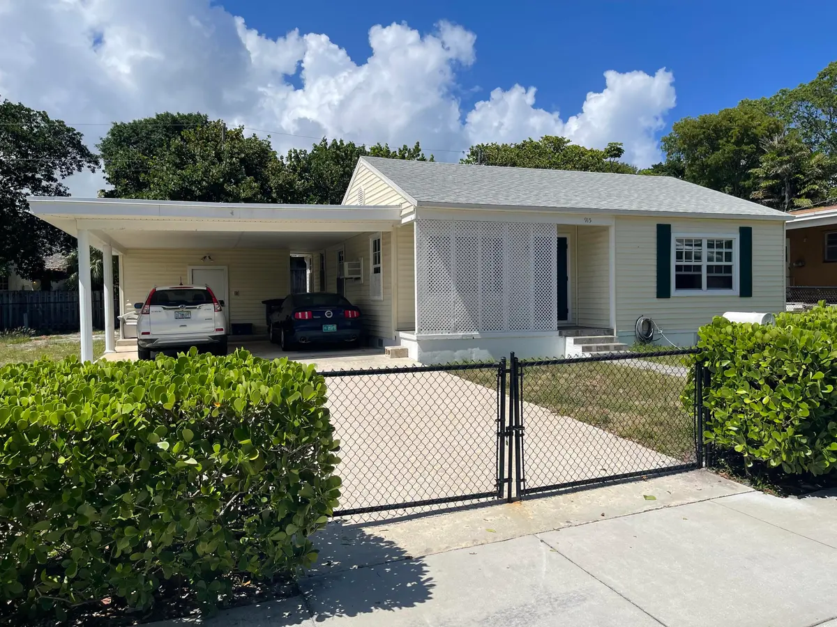 IMG_3359 at 915 33rd Street, West Palm Beach