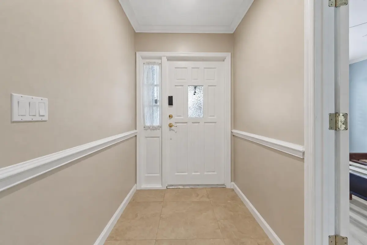 Front Entryway at 65 Balfour Road, Palm Beach Gardens