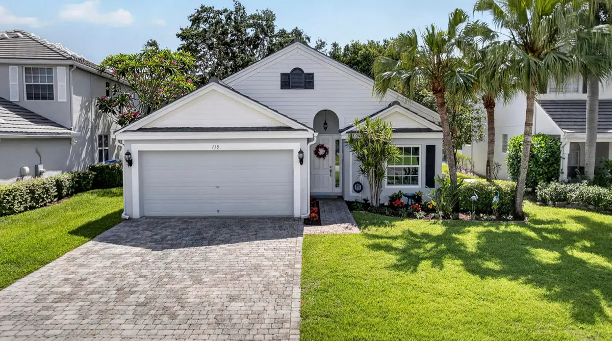118 Kensington Way at 118 Kensington Way, Royal Palm Beach