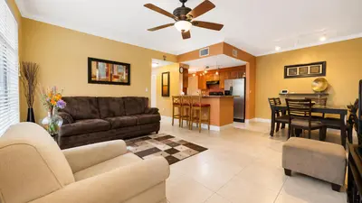 5880 W Sample Road 105, Coral Springs – Condominium for rent