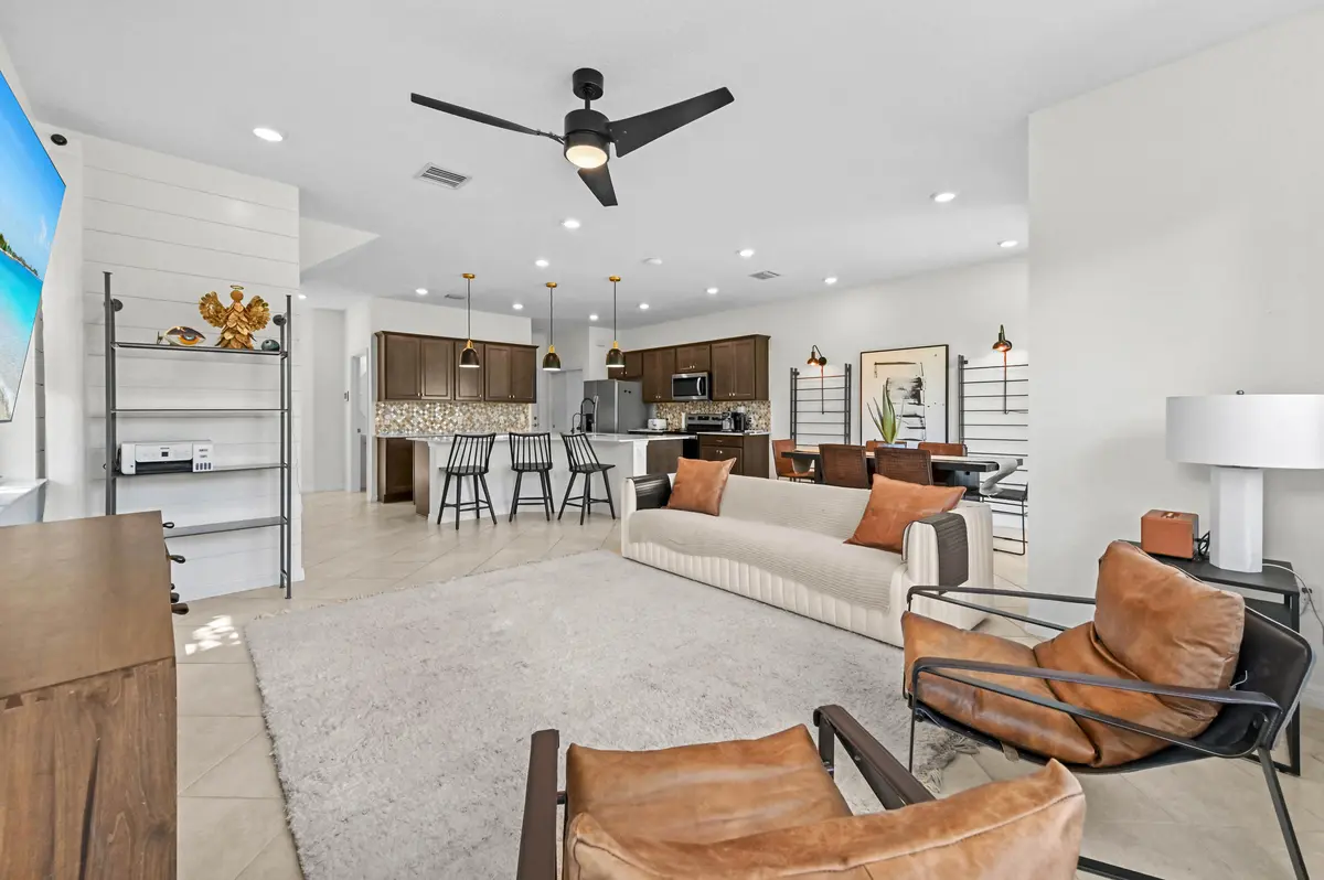 18 Living room 03 at 2343 Rollingwood Court, Oakland Park