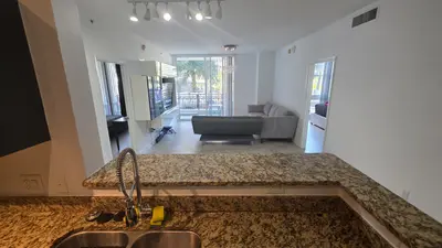 550 Okeechobee Boulevard 308, West Palm Beach – Condominium for sale