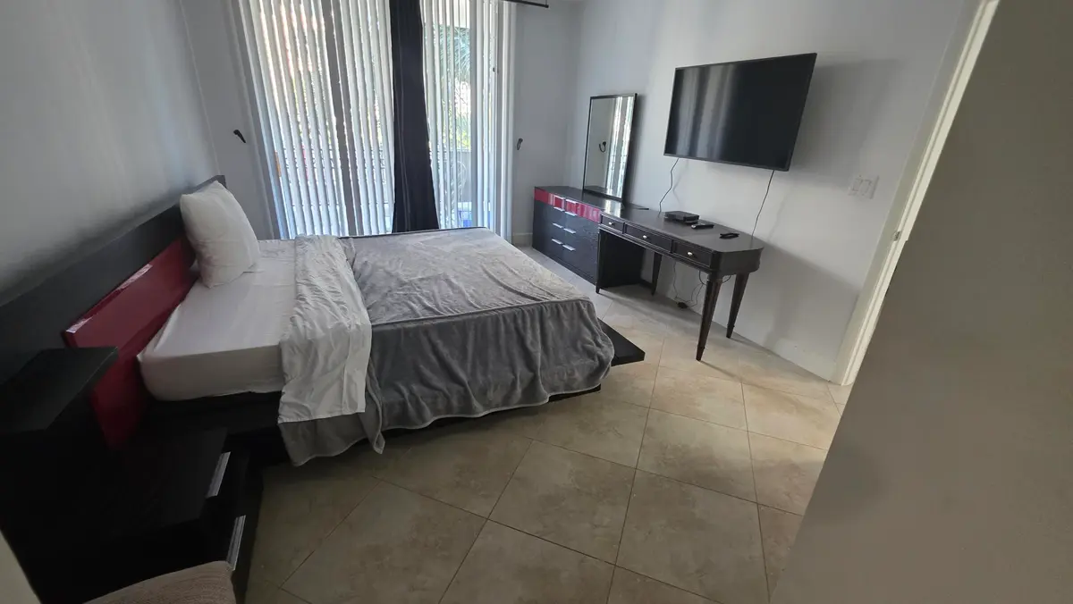 7-1000060341 at 550 Okeechobee Boulevard 308, West Palm Beach