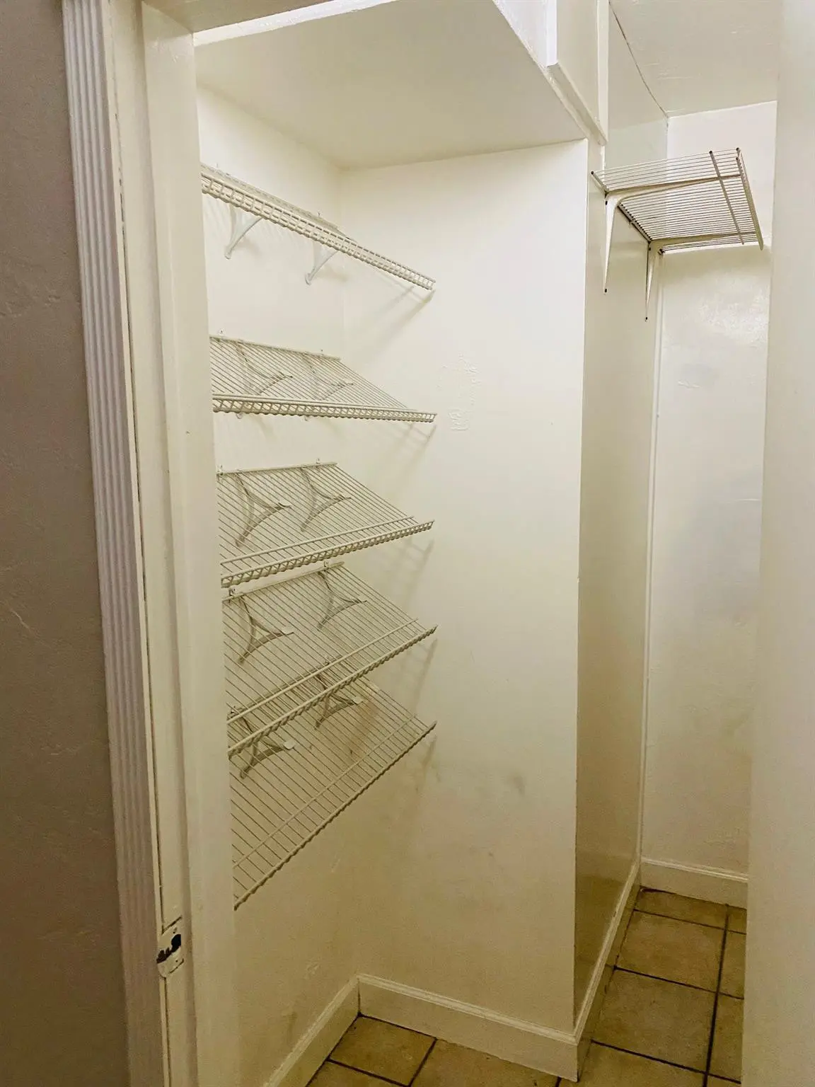 Photo 7 at 1301 N 12th Court 12a, Hollywood
