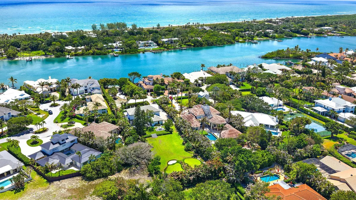 17296 SE Conch Bar Ave-71 at 17296 SE Conch Bar Avenue, Tequesta