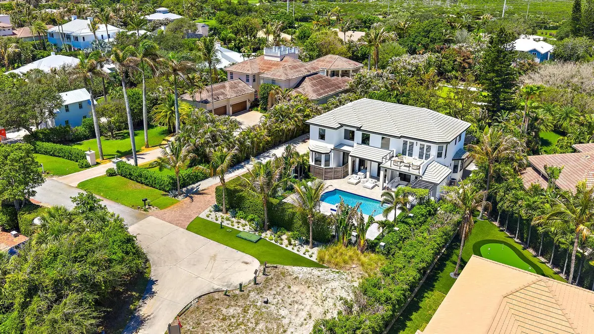 17296 SE Conch Bar Ave-65 at 17296 SE Conch Bar Avenue, Tequesta