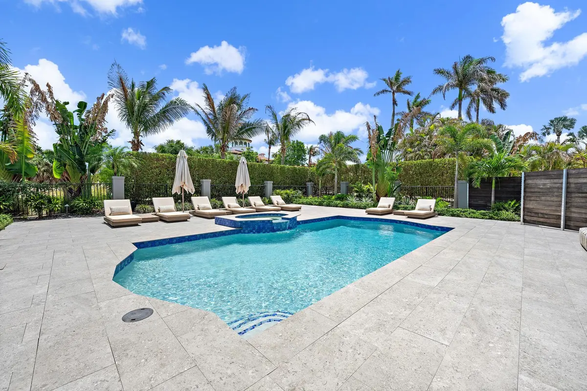 17296 SE Conch Bar Ave-15 at 17296 SE Conch Bar Avenue, Tequesta
