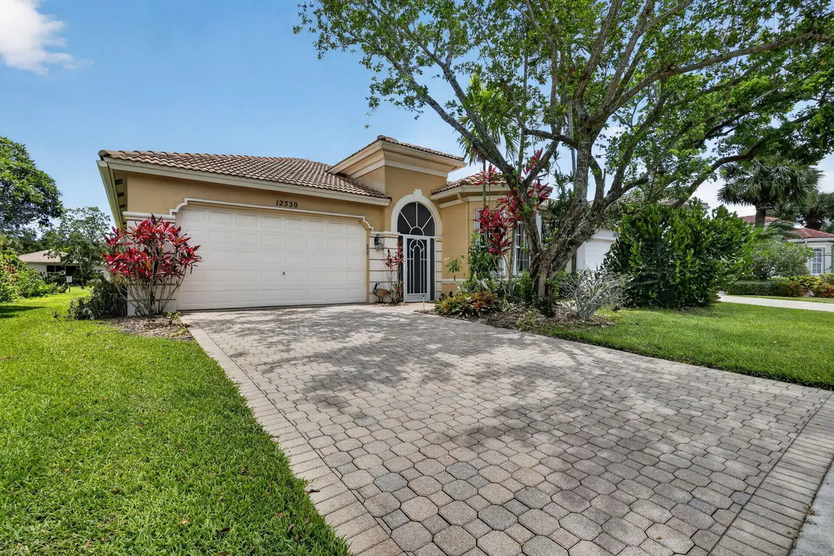 FRONT at 12530 Vía Valenza, Boynton Beach