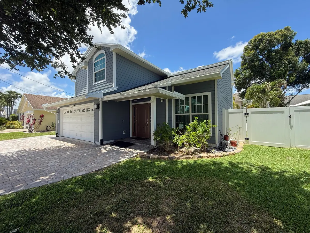 6461 Robinson St. at 6461 Robinson Street, Jupiter