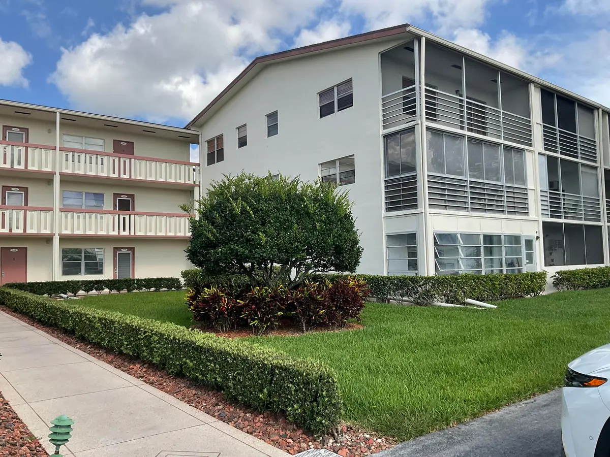 IMG_1545 at 189 E Preston Way, Boca Raton