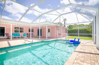 613 Oak Terrace, Jupiter – Single Family Residence for sale