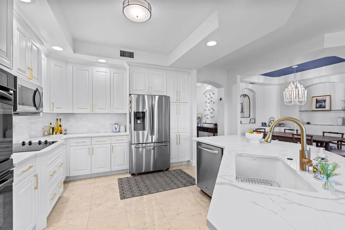12-web-or-mls-A7406847 at 7543 Old Thyme Court 1c, Parkland