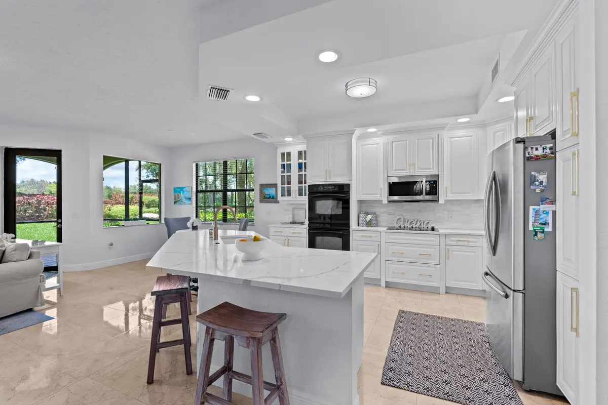 8-web-or-mls-A7406835 at 7543 Old Thyme Court 1c, Parkland