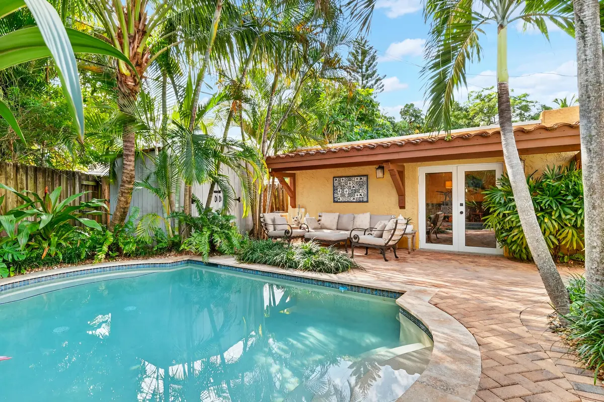 348-PLYMOUTH-RD-33405-040 at 348 Plymouth Road, West Palm Beach