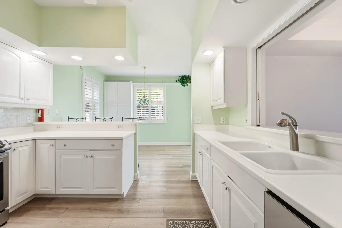 Kitchen at 4775 S Harbor Drive 201, Vero Beach