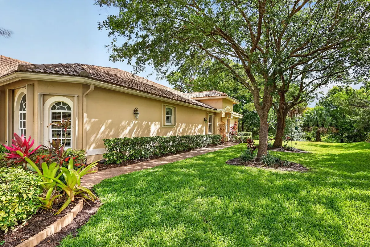 6-web-or-mls-7R7A4928 at 9500 Crooked Stick Lane, Port St. Lucie