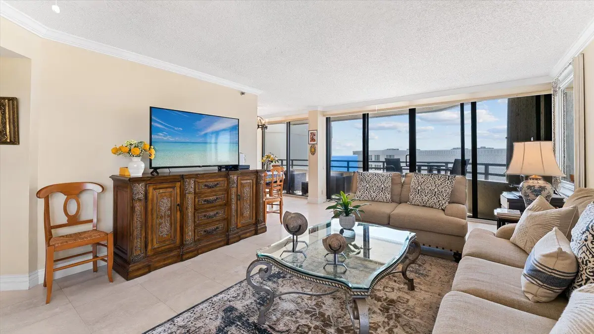 04-JAK09662 at 3560 S Ocean Boulevard 909, South Palm Beach