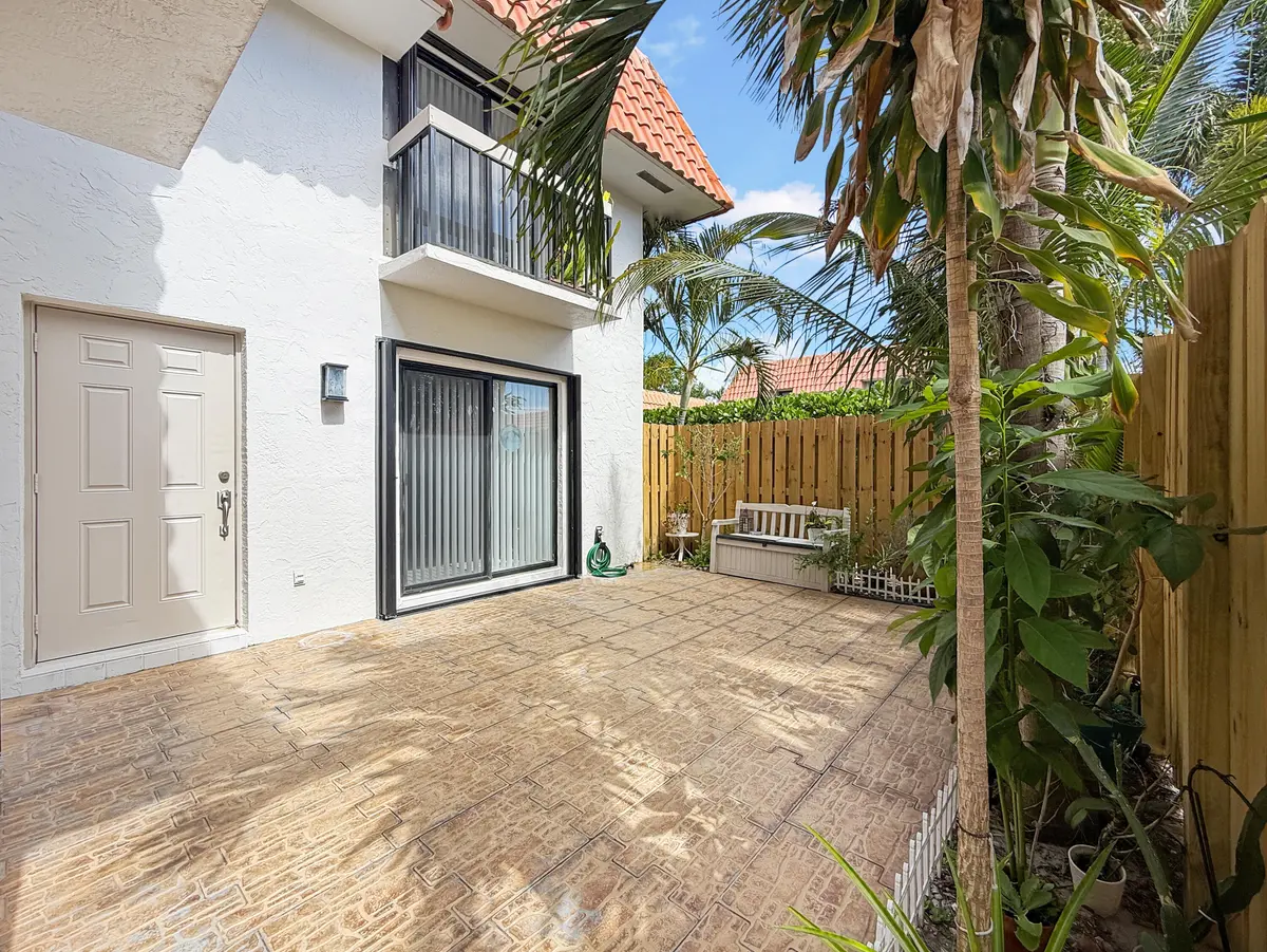 Patio at 1251 S Federal Highway 114, Boca Raton