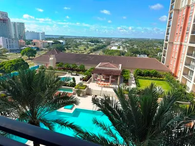 550 Okeechobee Boulevard 1405, West Palm Beach – sold