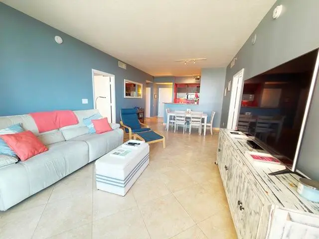 Great Room at 550 Okeechobee Boulevard 1405, West Palm Beach