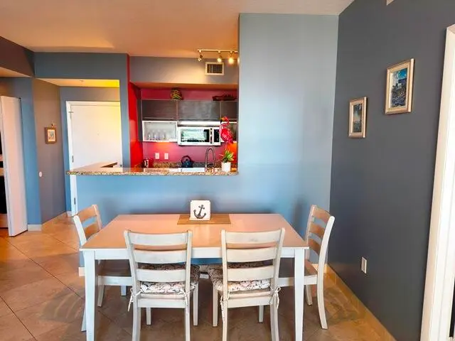 Dining Area at 550 Okeechobee Boulevard 1405, West Palm Beach