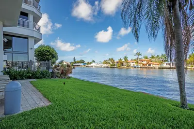 3100 NE 48th Street 806, Fort Lauderdale – sold