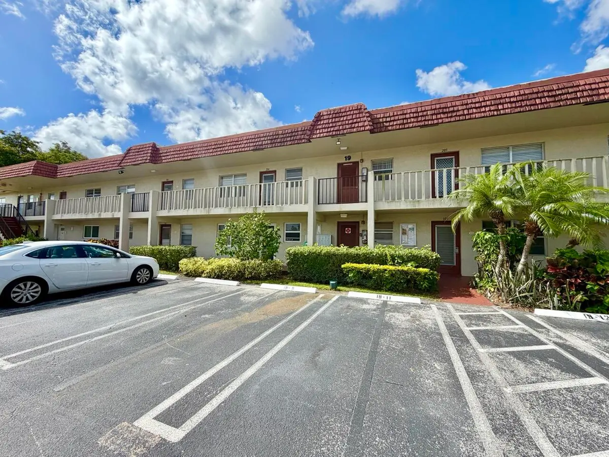 Building 19 Exterior at 19 Abbey Lane 204, Delray Beach
