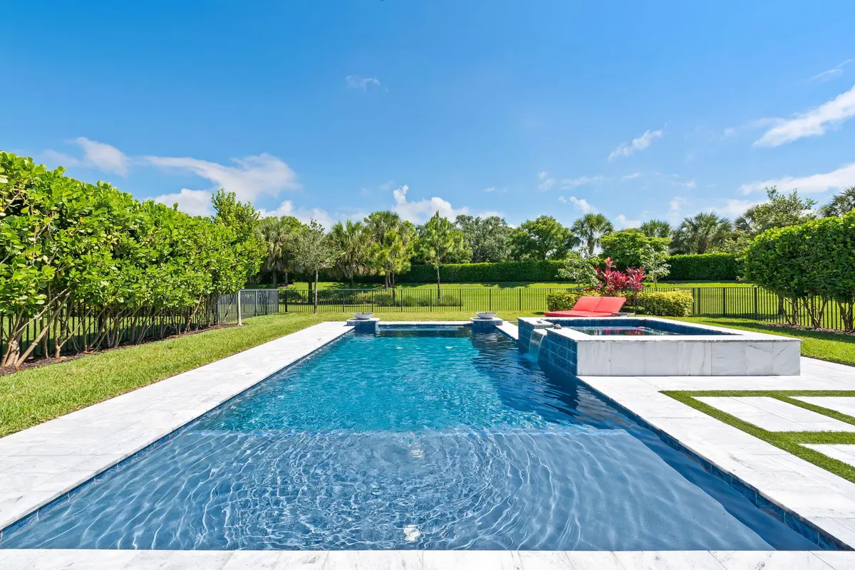 20-web-or-mls-_BWP1444 at 4688 E Pinehurst Trl Trail, Oakland Park
