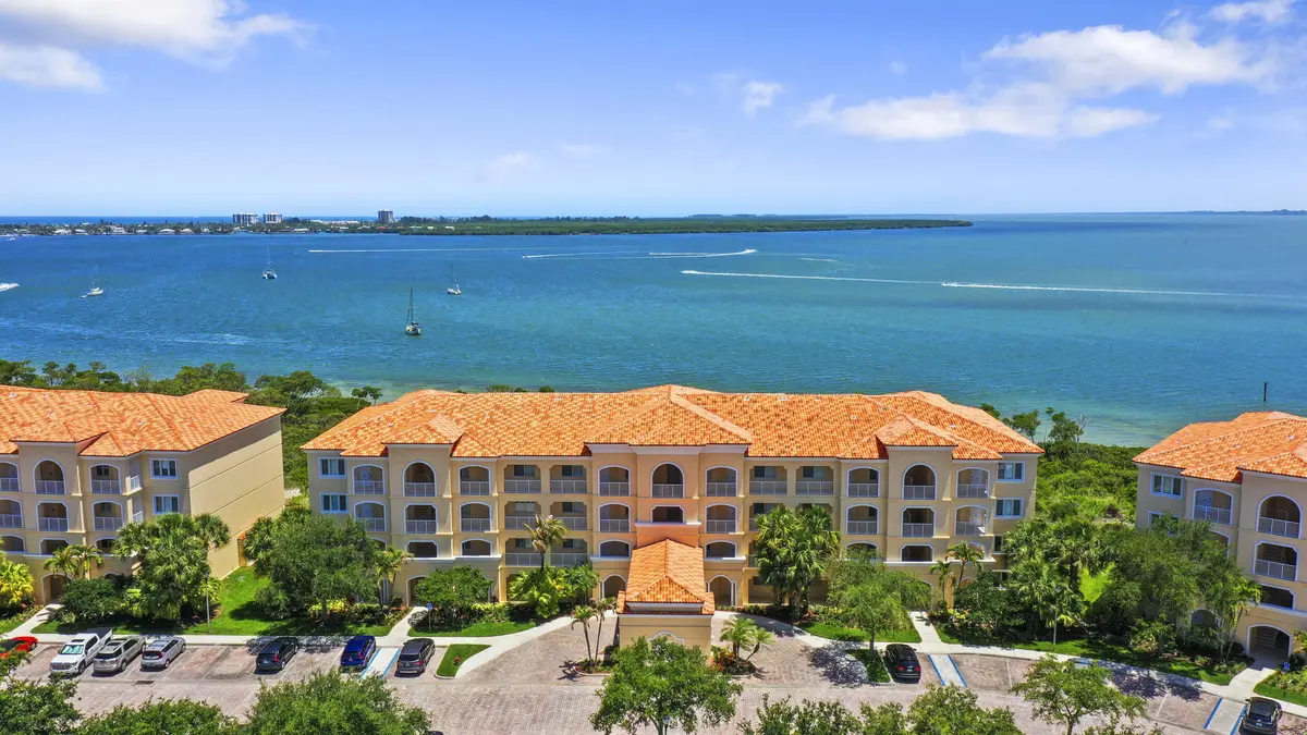 37_dji_0008 at 26 Harbour Isle Drive Ph06, Fort Pierce