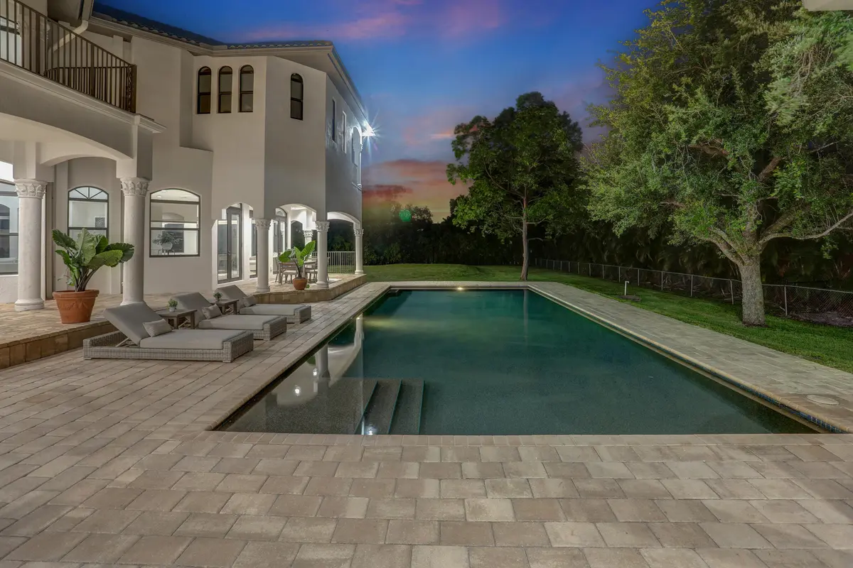 3W1A2498 at 11600 NW 8th Street, Plantation
