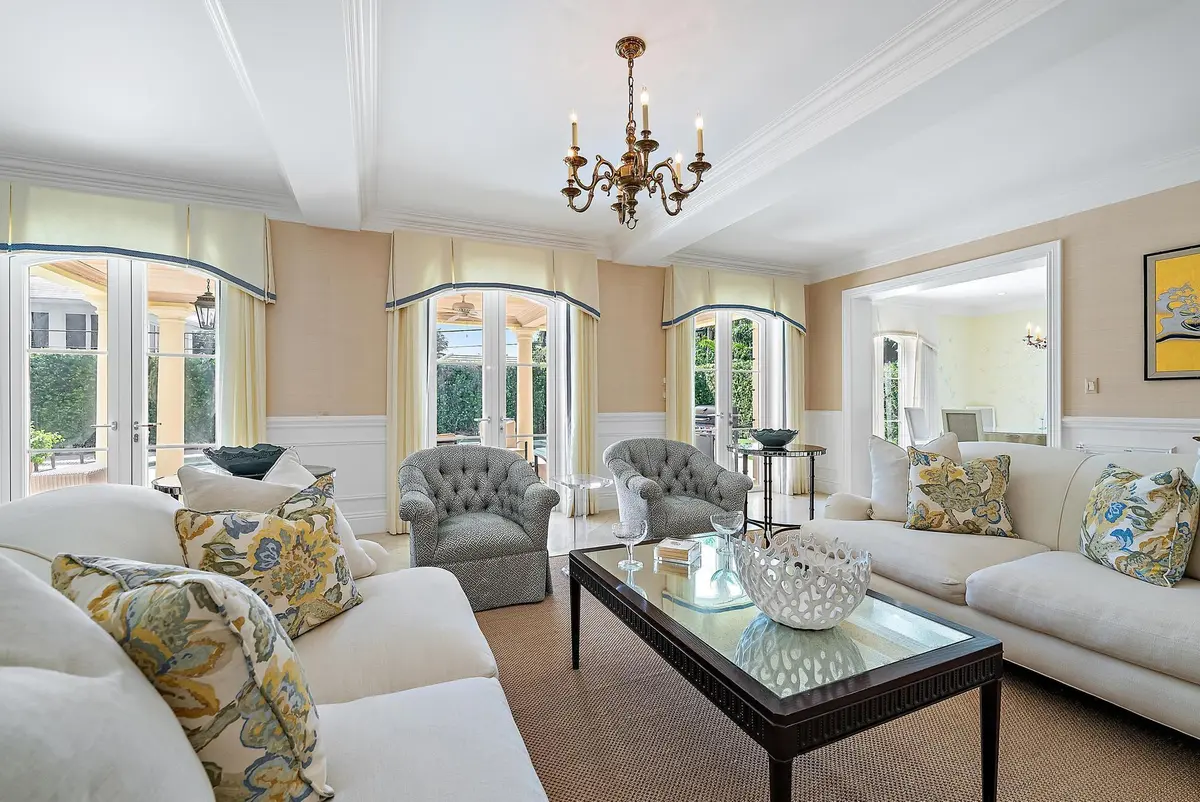 210 Emerald Ln-12 at 210 Emerald Lane, Palm Beach