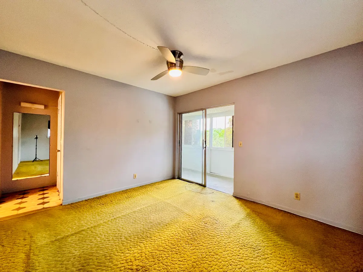 Bedroom Suite at 140 Norwich F, West Palm Beach