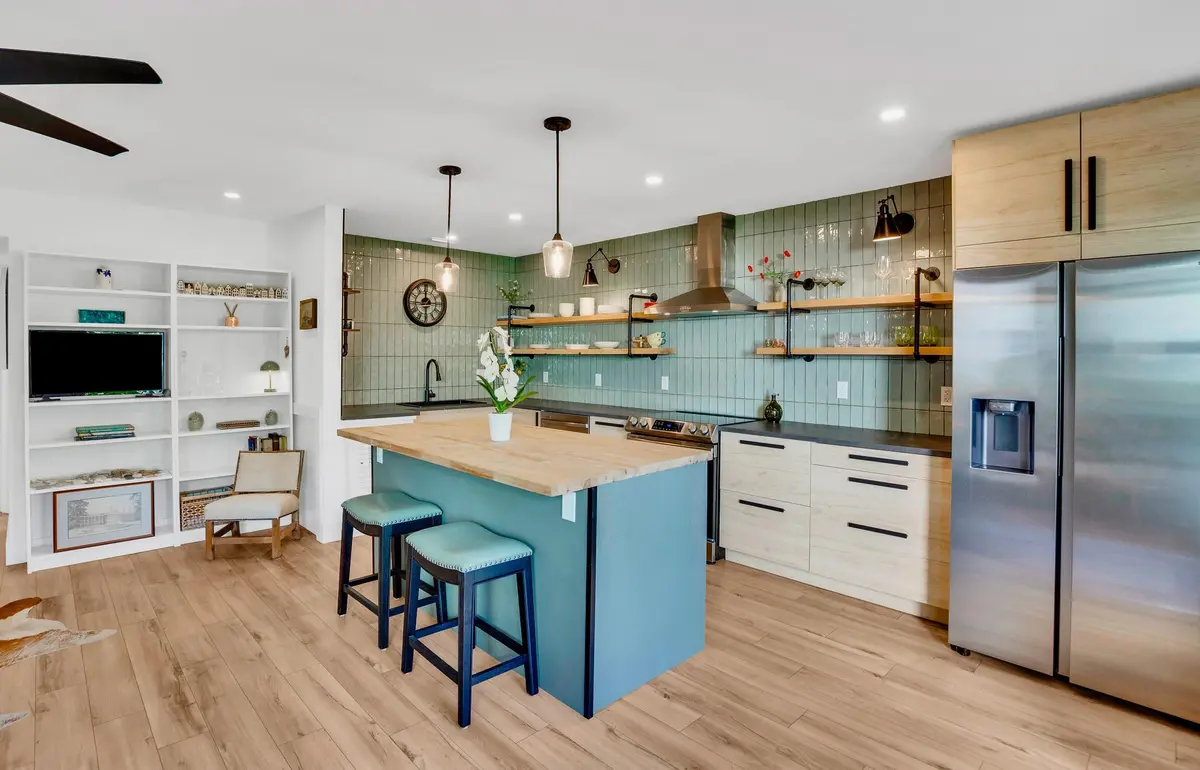 Kitchen at 5400 Highway A1a H4, Indian River Shores