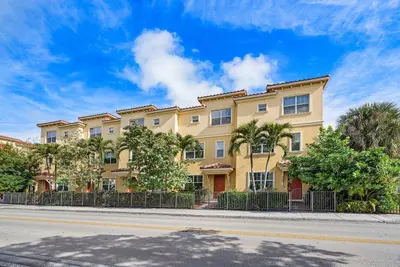 224 S Federal Highway 4, Lake Worth Beach – Townhouse for rent