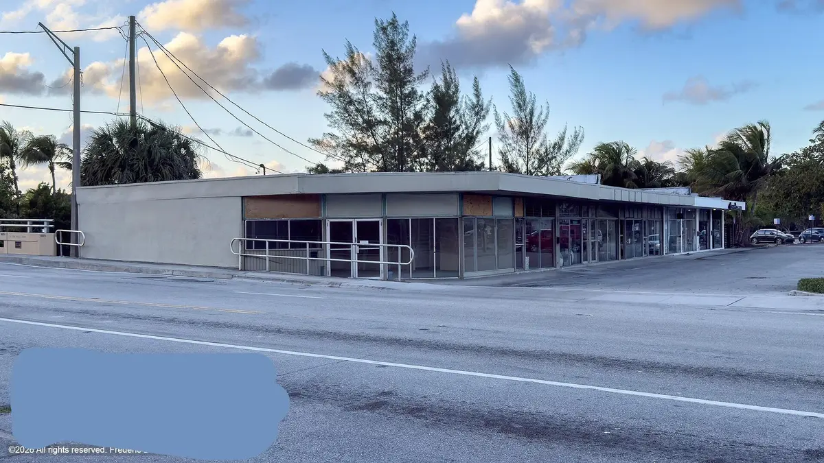 p05a at 2301 NE 26th Street A-b-c, Fort Lauderdale