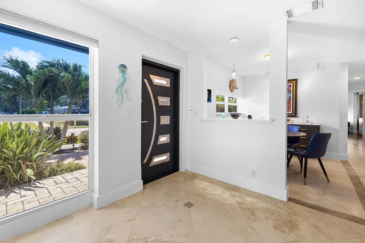 5041 R-0362 at 5041 NE 24th Avenue, Lighthouse Point
