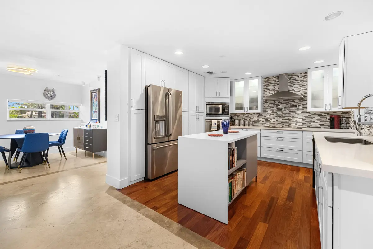 5041 R-0462 at 5041 NE 24th Avenue, Lighthouse Point