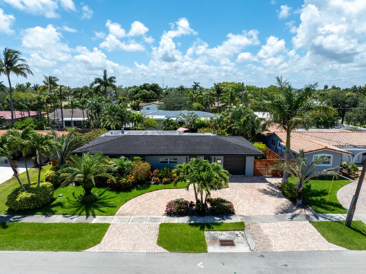 5041 R-xx--6 at 5041 NE 24th Avenue, Lighthouse Point