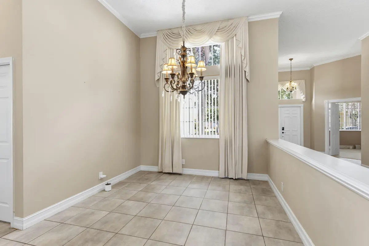 11-web-or-mls-AR Media 11 at 832 Heritage Drive, Weston